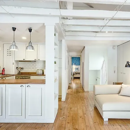 Lovelystay - Soft Loft Chiado Apartment Lisbon